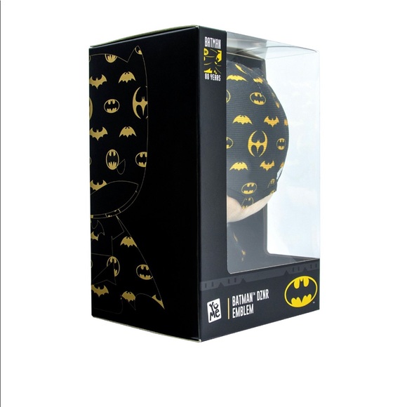 7” DZNR BATMAN ENBLEM COLLECTOR’s CHIBI PLUSH - Picture 6 of 8